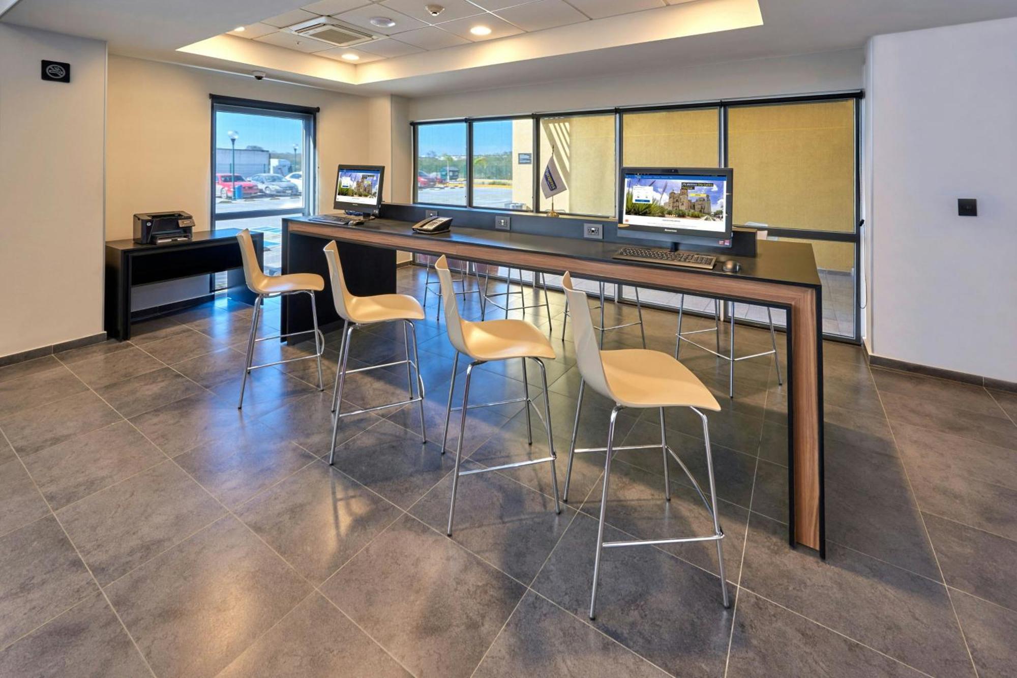 City Express By Marriott Reynosa Aeropuerto Екстериор снимка