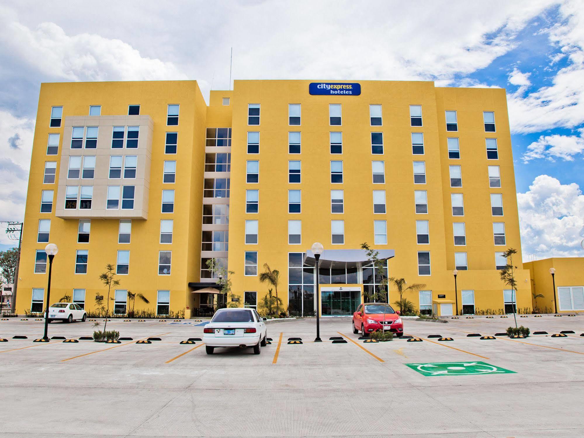 City Express By Marriott Reynosa Aeropuerto Екстериор снимка